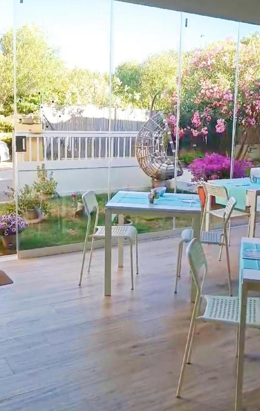 La Smeralda - Boutique Rooms And Breakfast Golfo Aranci Luaran gambar