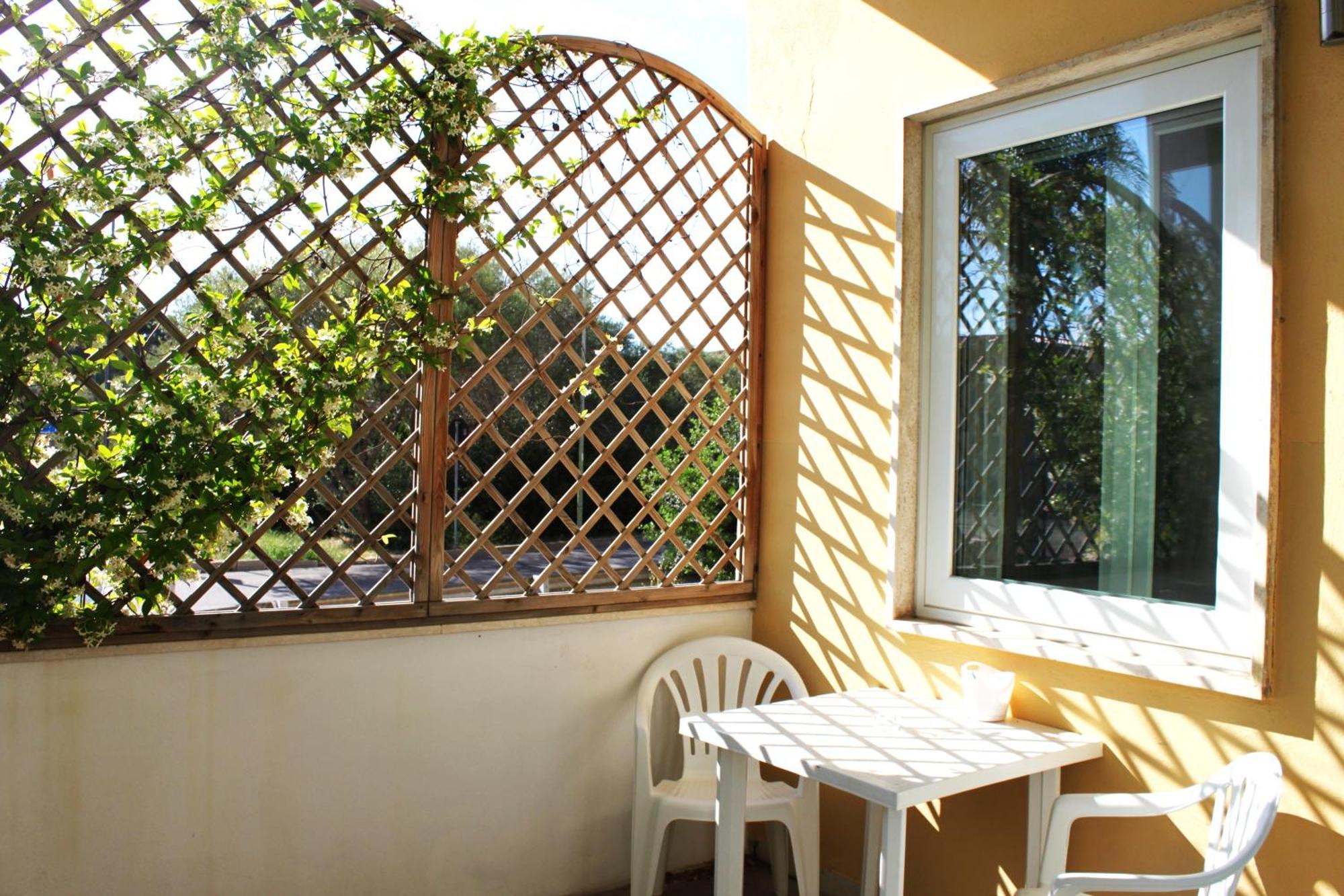 La Smeralda - Boutique Rooms And Breakfast Golfo Aranci Luaran gambar