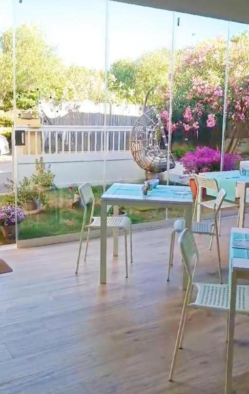 La Smeralda - Boutique Rooms And Breakfast Golfo Aranci Luaran gambar