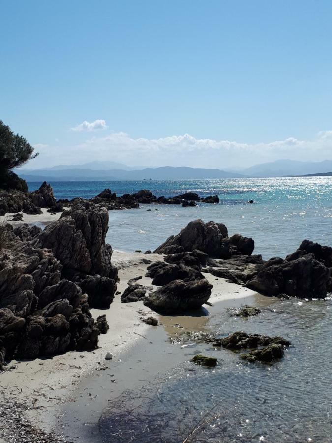 La Smeralda - Boutique Rooms And Breakfast Golfo Aranci Luaran gambar