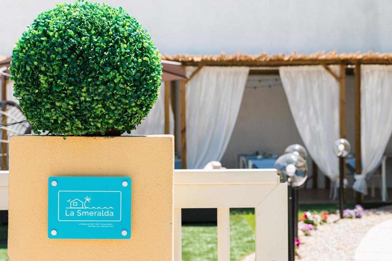La Smeralda - Boutique Rooms And Breakfast Golfo Aranci Luaran gambar